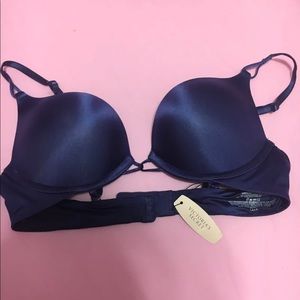 Victoria Secret Miraculous Plunge Bra